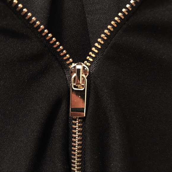 3/4 Sleeve Black Dress with Belt - Picture 4 of 8